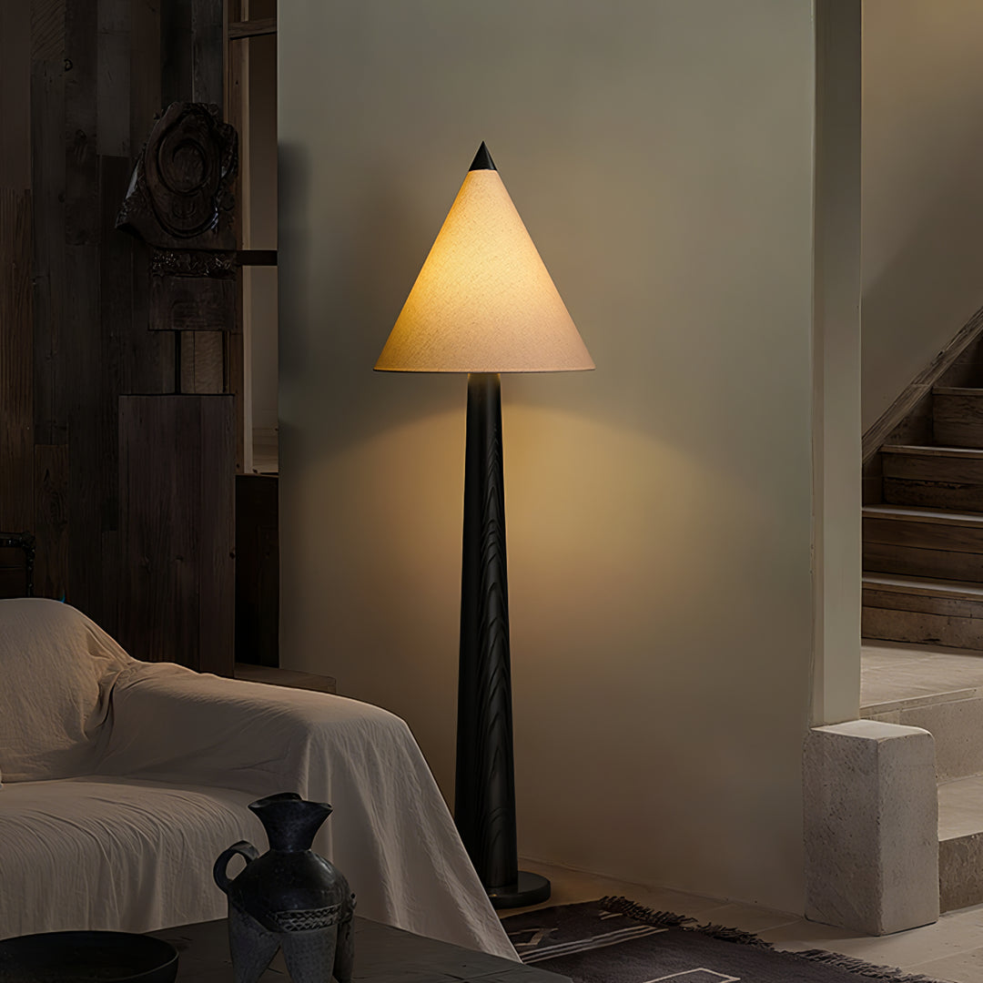 Pinecone Wooden Floor Lamp - Vakkerlight