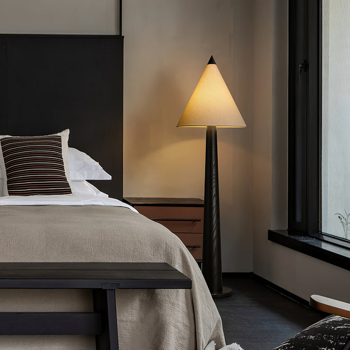 Pinecone Wooden Floor Lamp - Vakkerlight