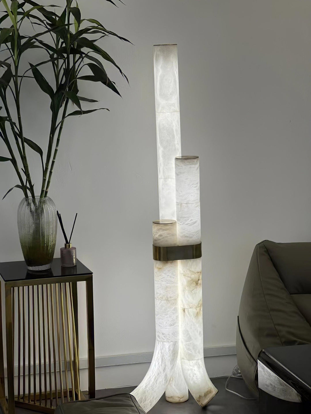 Piped Alabaster Floor Lamp - Vakkerlight