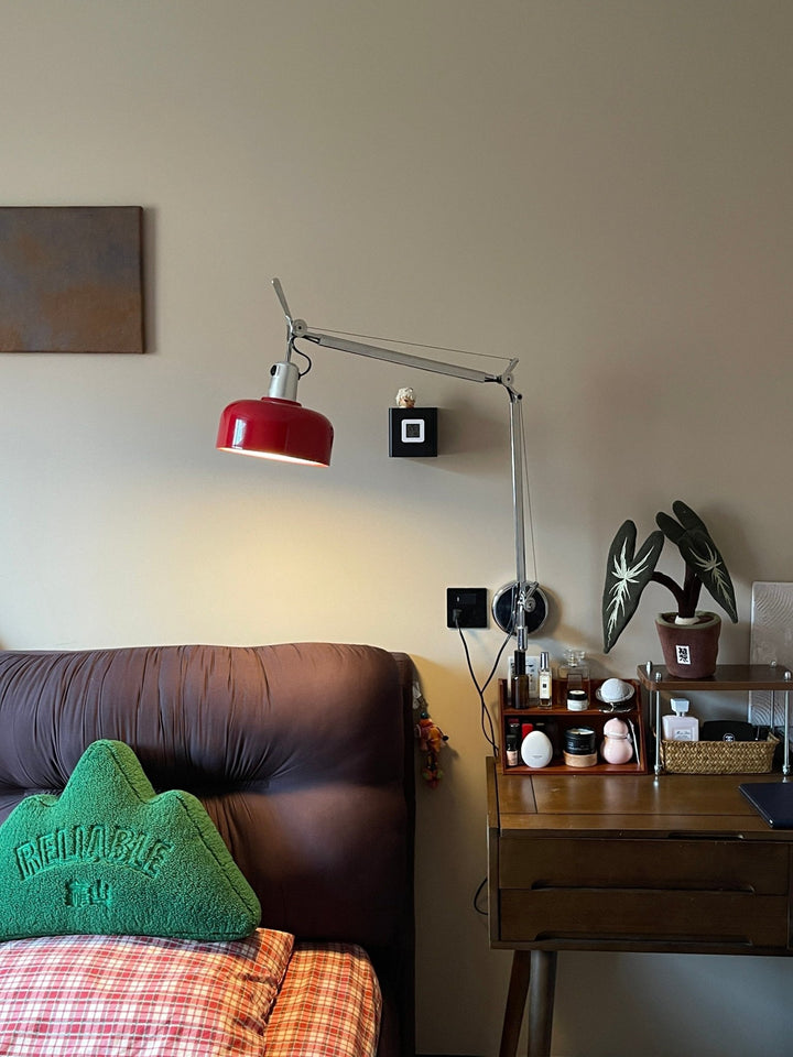 Pivot Swing-Arm Wall Lamp - Vakkerlight