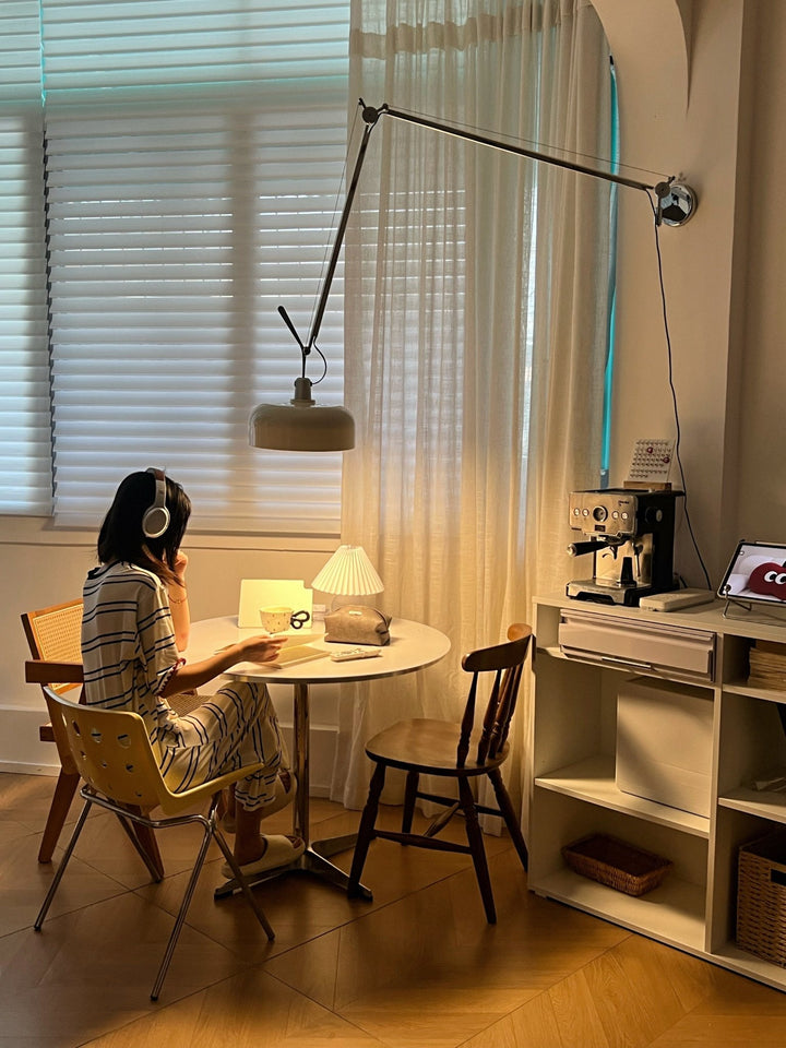 Pivot Swing-Arm Wall Lamp - Vakkerlight