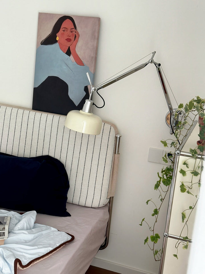 Pivot Swing-Arm Wall Lamp - Vakkerlight