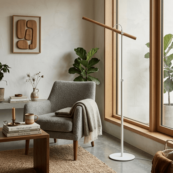 Pivota Wood Floor Reading Lamp - Vakkerlight