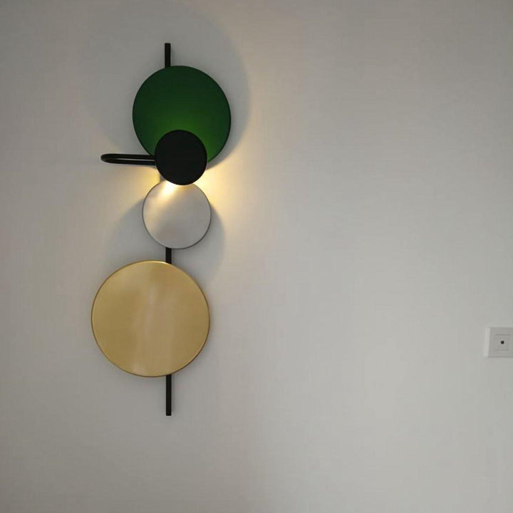 Planet Plug-in Wall Lamp - Vakkerlight