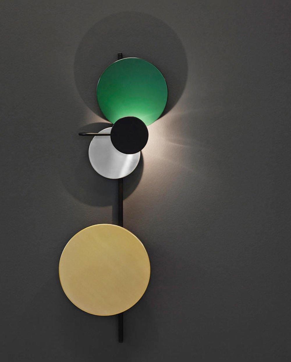 Planet Plug-in Wall Lamp - Vakkerlight