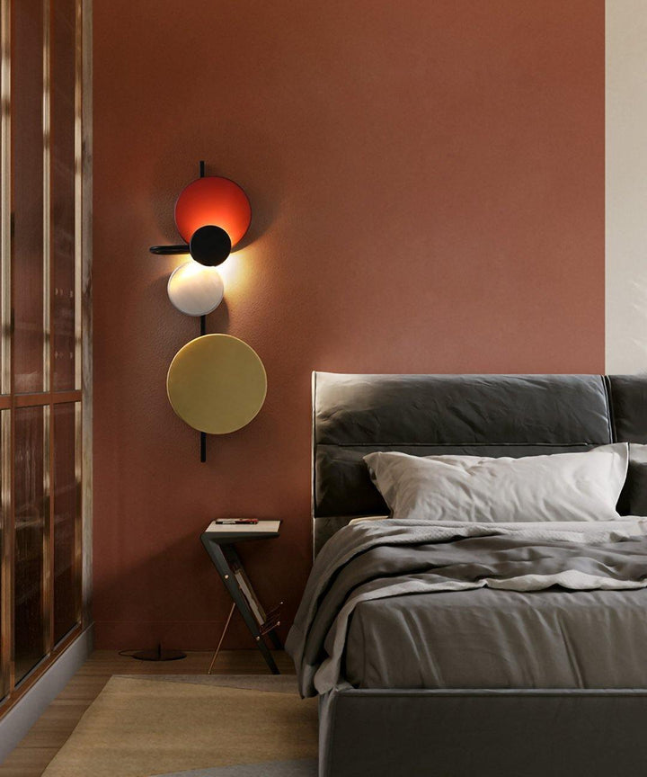 Planet Plug-in Wall Lamp - Vakkerlight