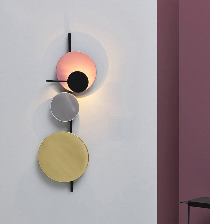 Planet Plug-in Wall Lamp - Vakkerlight