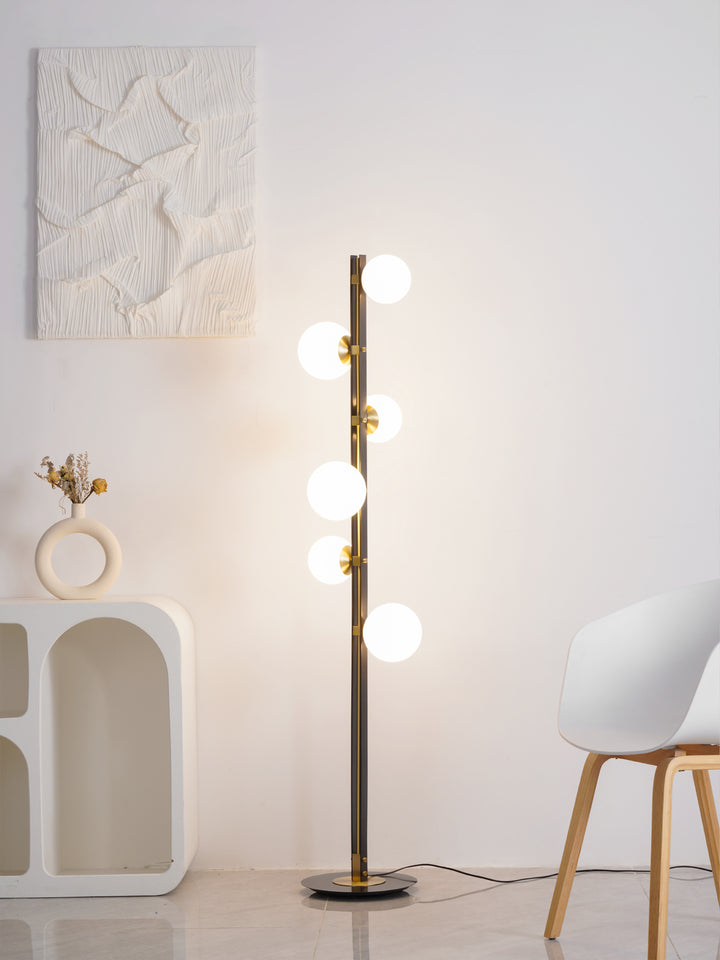 Planeta Floor Lamp - Vakkerlight