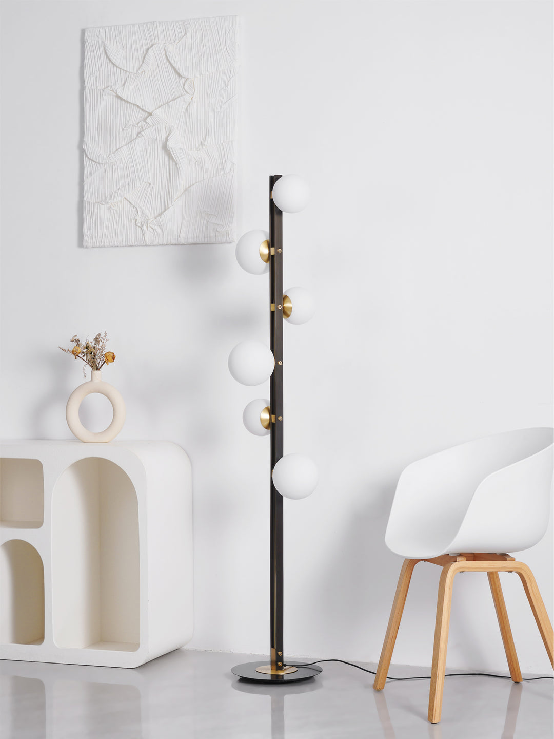 Planeta Floor Lamp - Vakkerlight