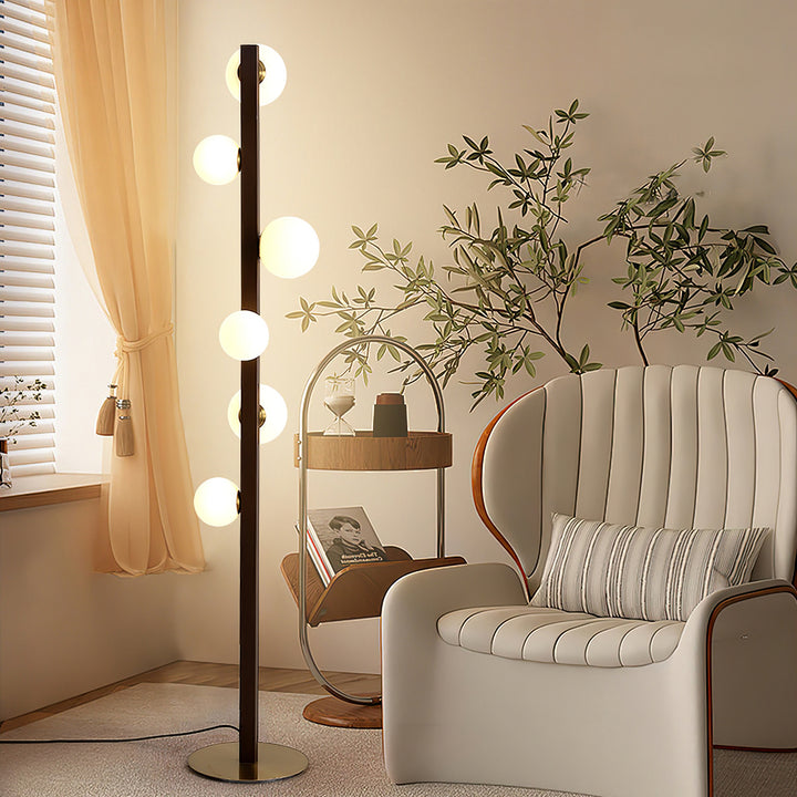 Planeta Wood Floor Lamp - Vakkerlight