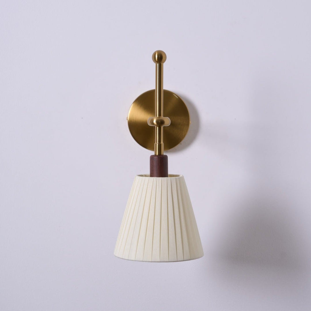 Pleated Fabric Wall Lamp - Vakkerlight