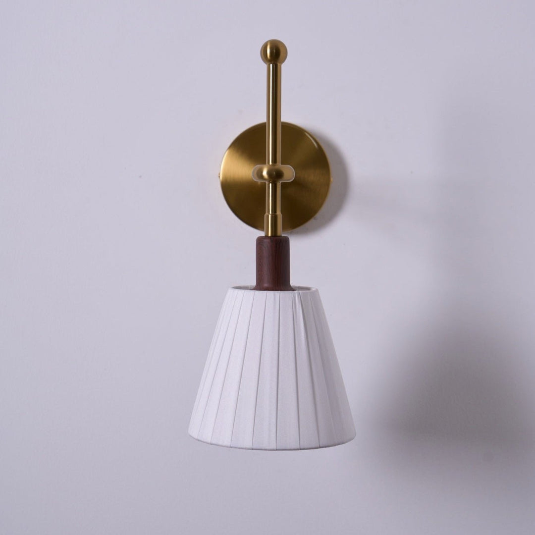 Pleated Fabric Wall Lamp - Vakkerlight