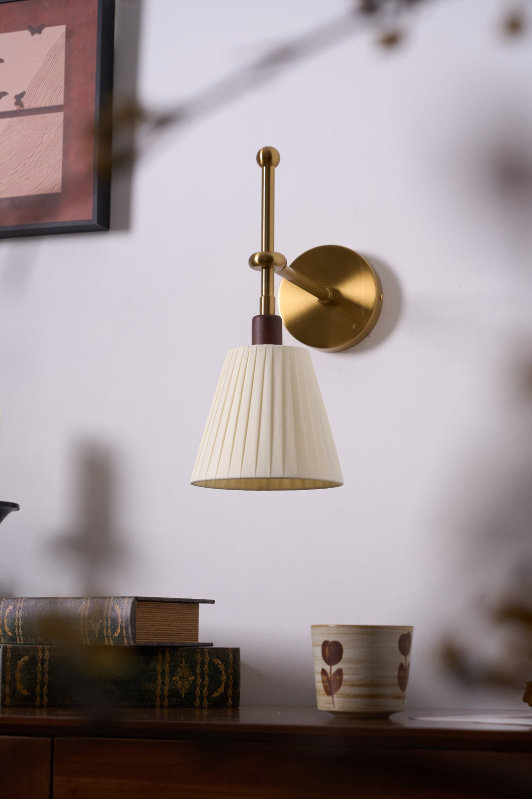 Pleated Fabric Wall Lamp - Vakkerlight