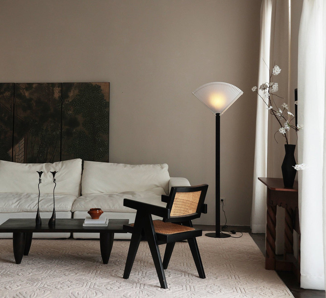 Pleated Fan Floor Lamp - Vakkerlight