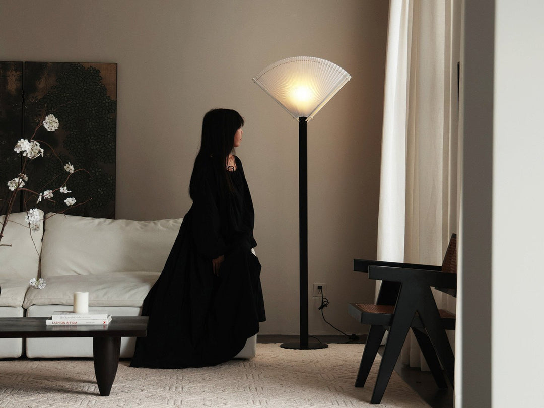 Pleated Fan Floor Lamp - Vakkerlight