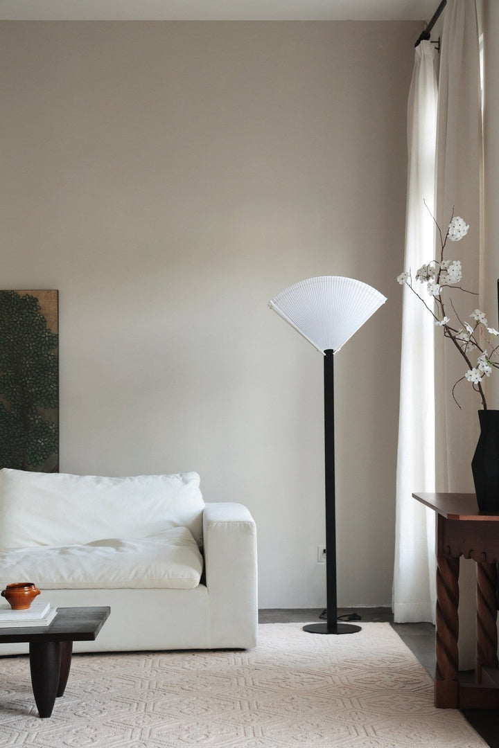 Pleated Fan Floor Lamp - Vakkerlight