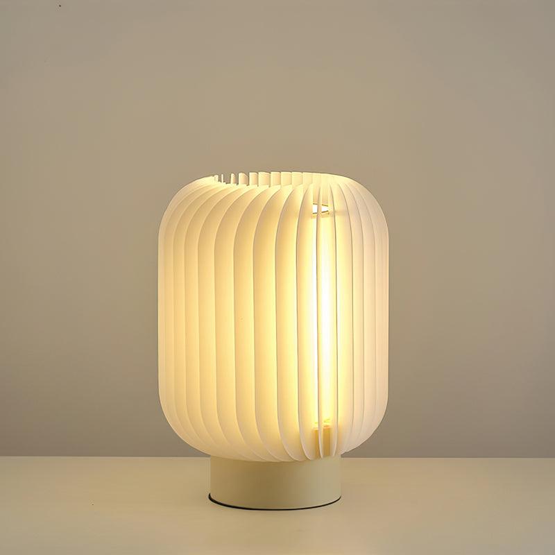 Pleated Table Lamp - Vakkerlight