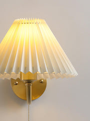 Pleated Wall Lamp - Vakkerlight