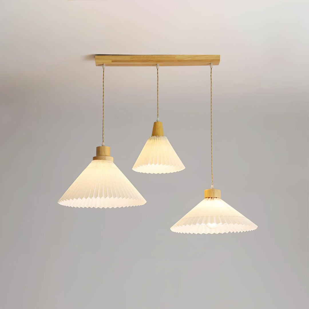 Pleated Wooden Pendant Light - Vakkerlight