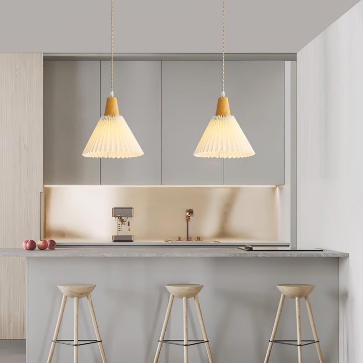 Pleated Wooden Pendant Light - Vakkerlight