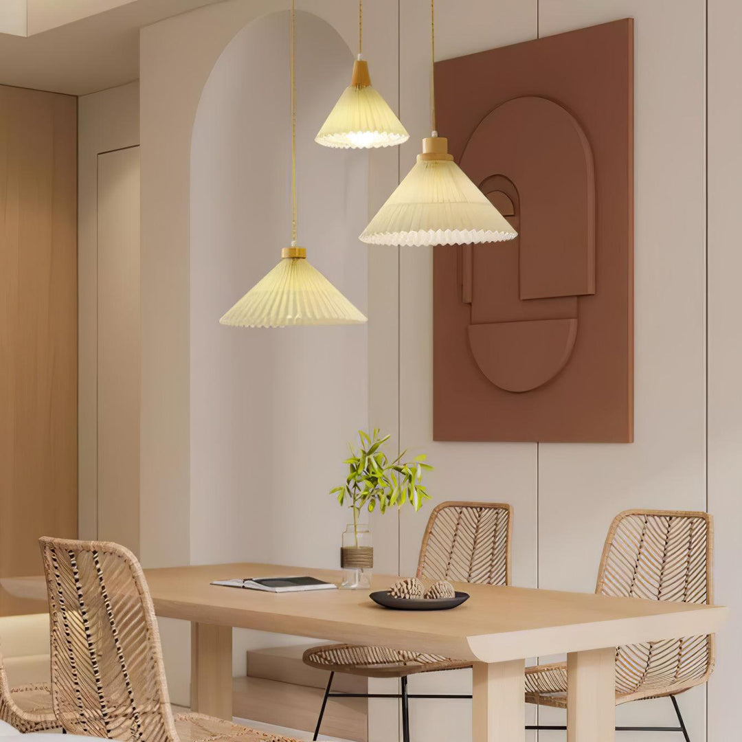 Pleated Wooden Pendant Light - Vakkerlight