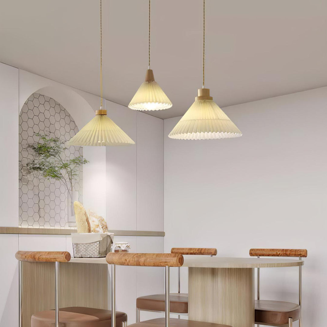 Pleated Wooden Pendant Light - Vakkerlight