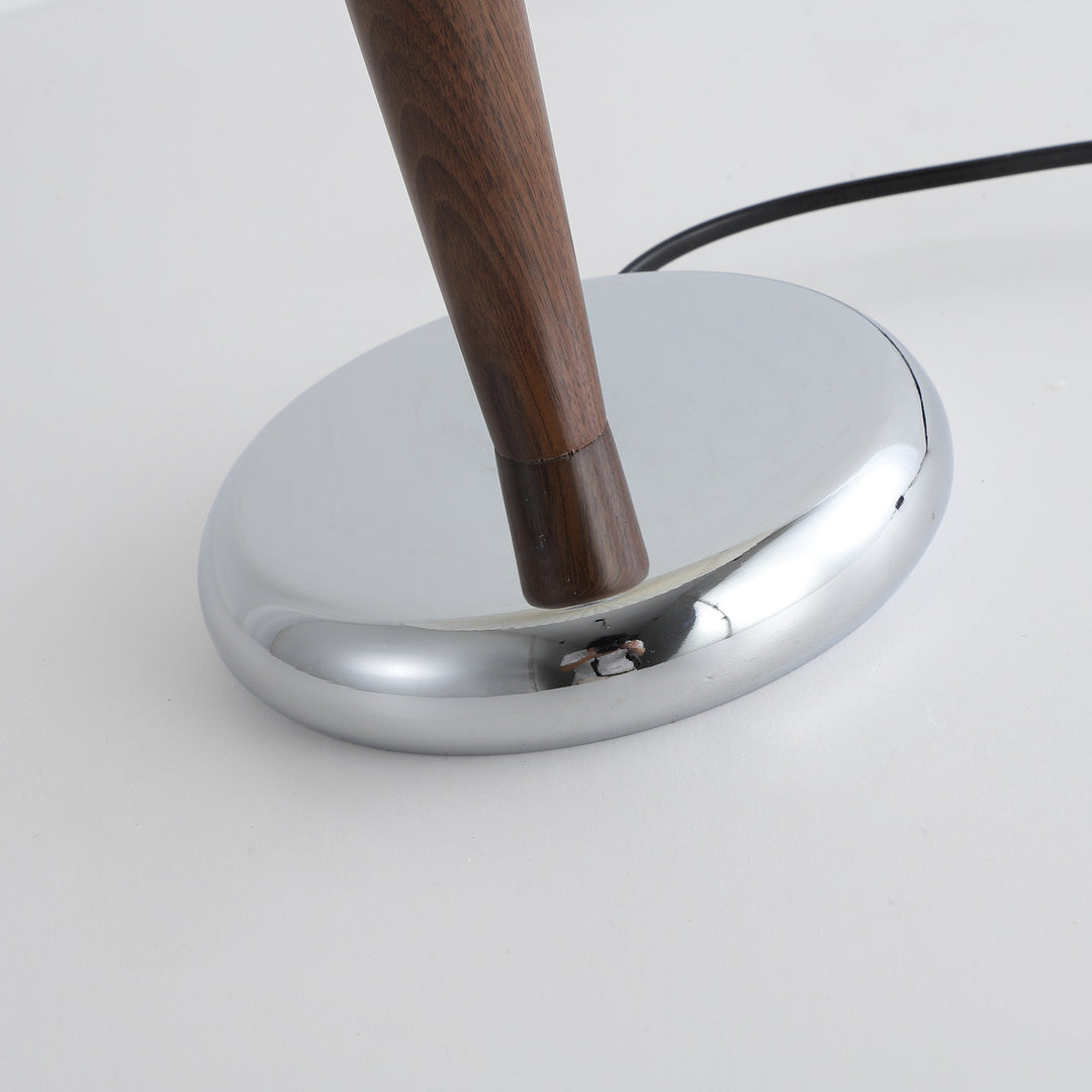 Lynnea Pleated Table Lamp - Vakkerlight