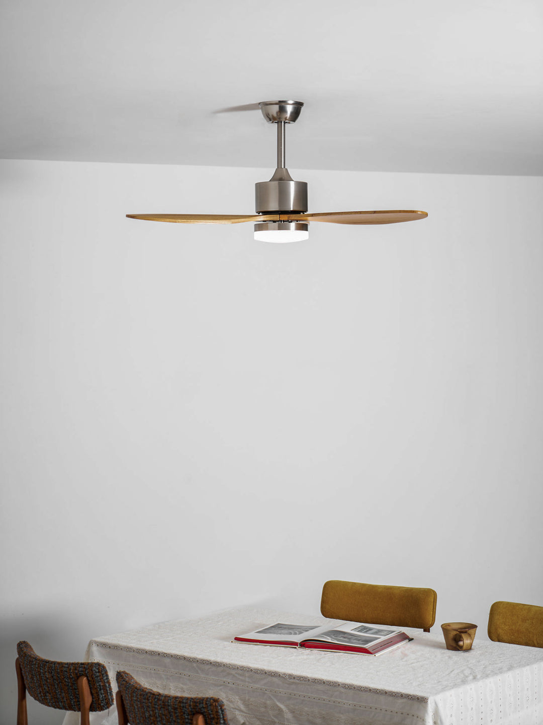 Polaris Ceiling Fan Light - Vakkerlight