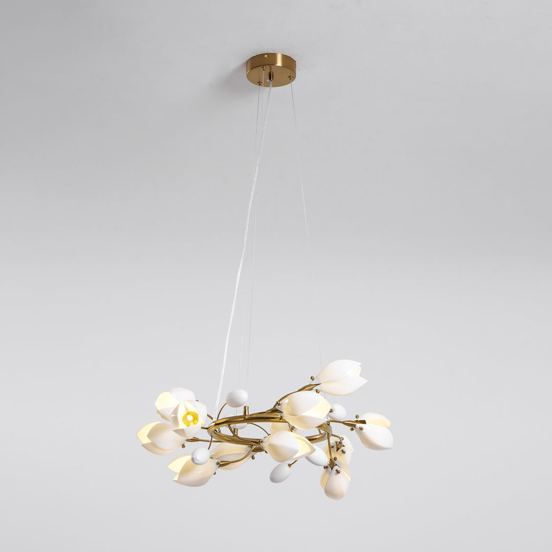 Porcelain Magnolia Chandelier - Vakkerlight