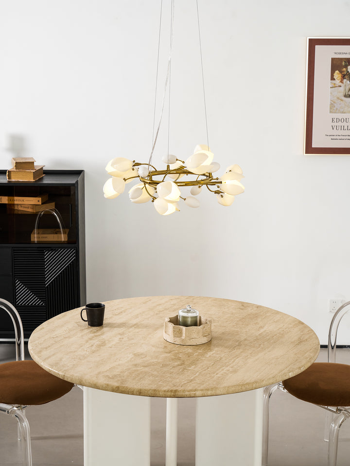 Porcelain Magnolia Chandelier - Vakkerlight