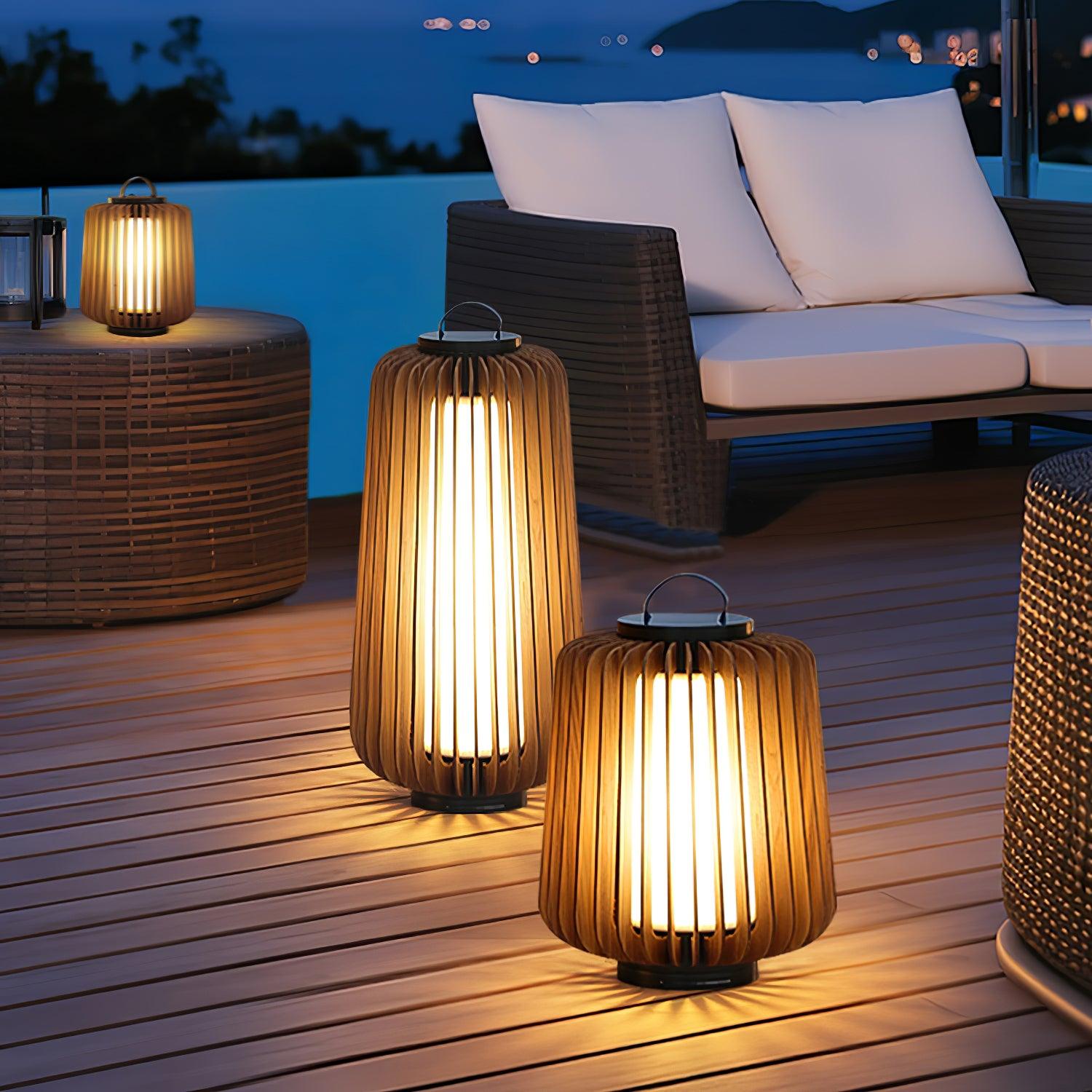 Beehive Solar Lantern Outdoor Lamp – Vakkerlight
