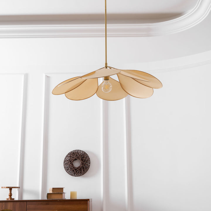 Precieuse Petals Pendant Lamp - Vakkerlight