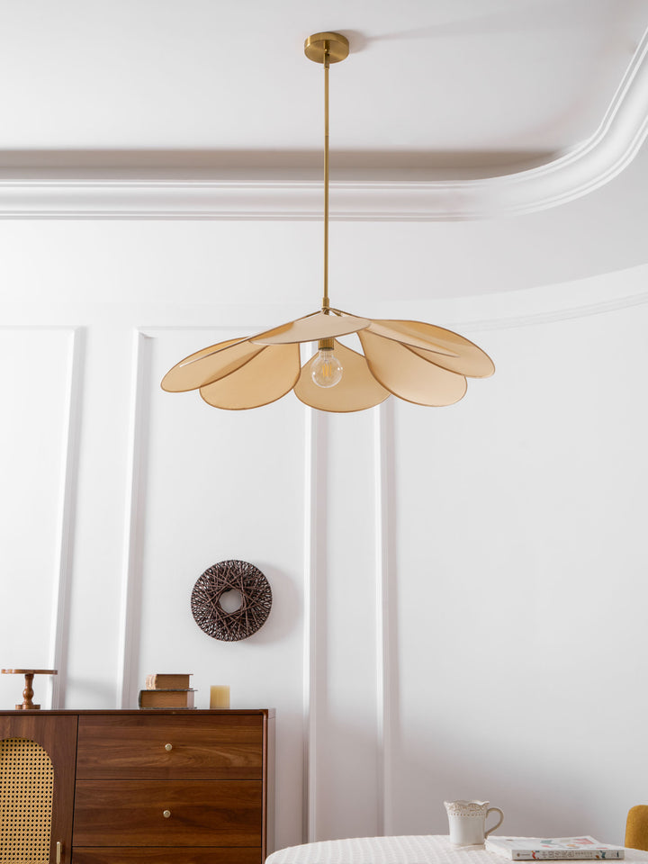 Precieuse Petals Pendant Lamp - Vakkerlight