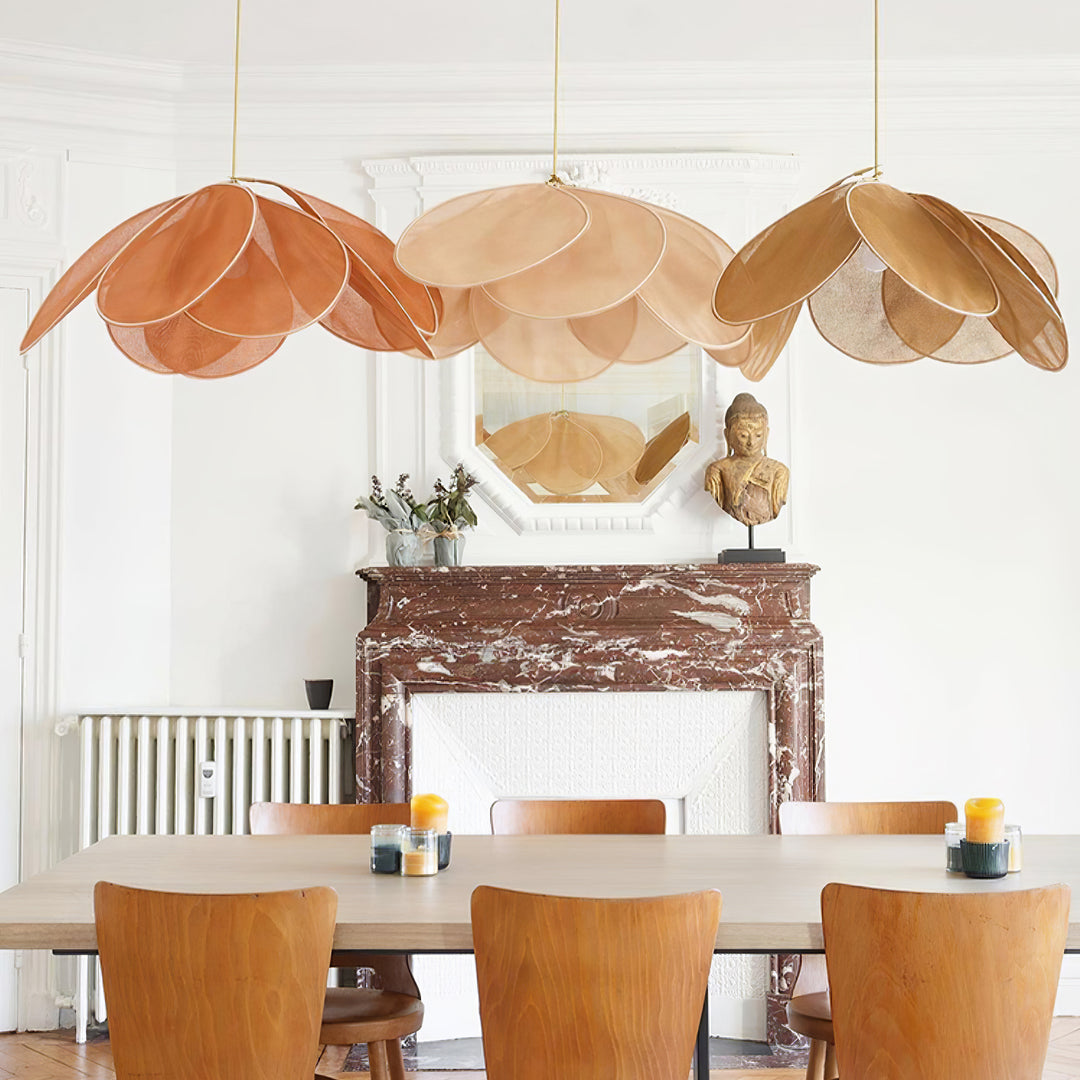 Precieuse Petals Pendant Lamp