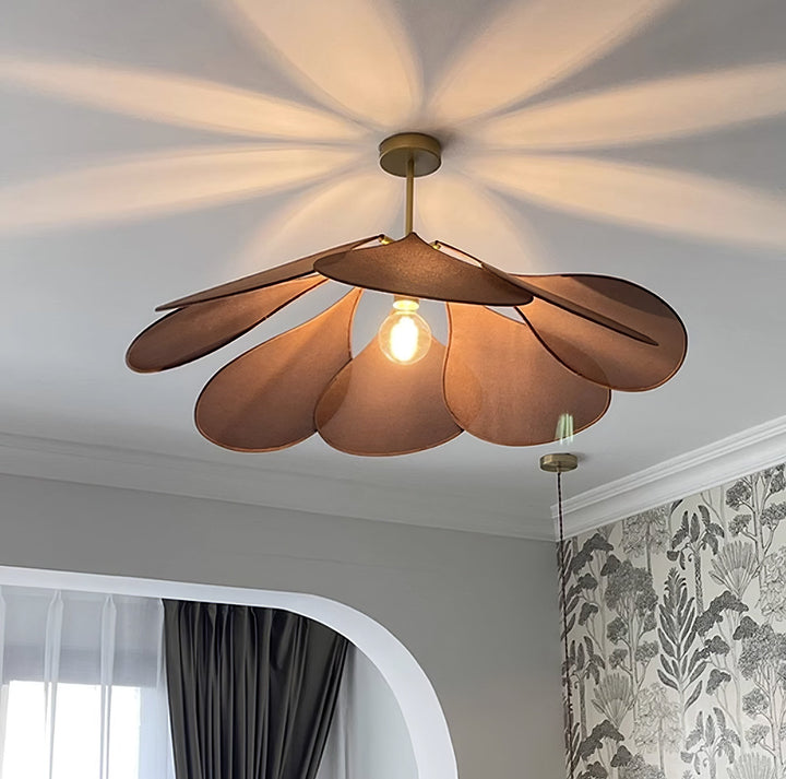 Precieuse Petals Pendant Lamp