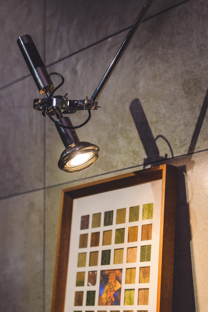 Precision Beam Wall Lamp - Vakkerlight