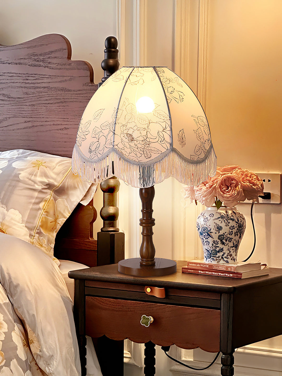 Printed Tassel Table Lamp - Vakkerlight