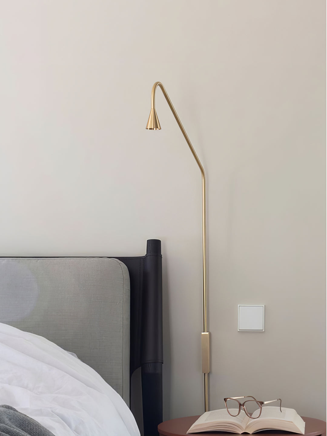 Pureform Wall Lamp