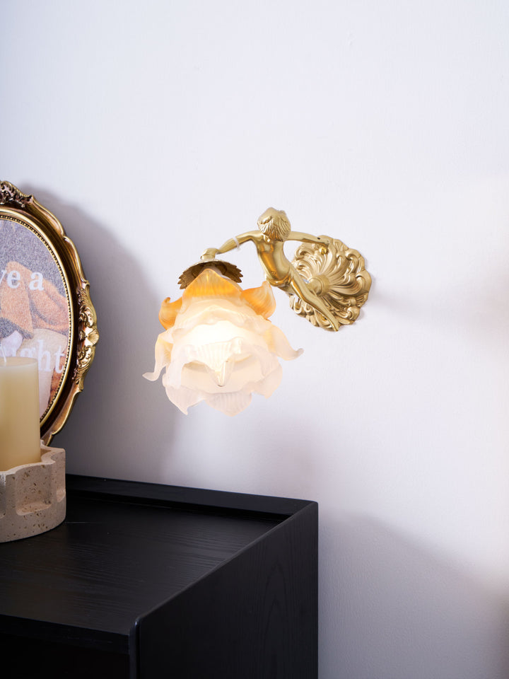 Flying Angel Wall Light - Vakkerlight