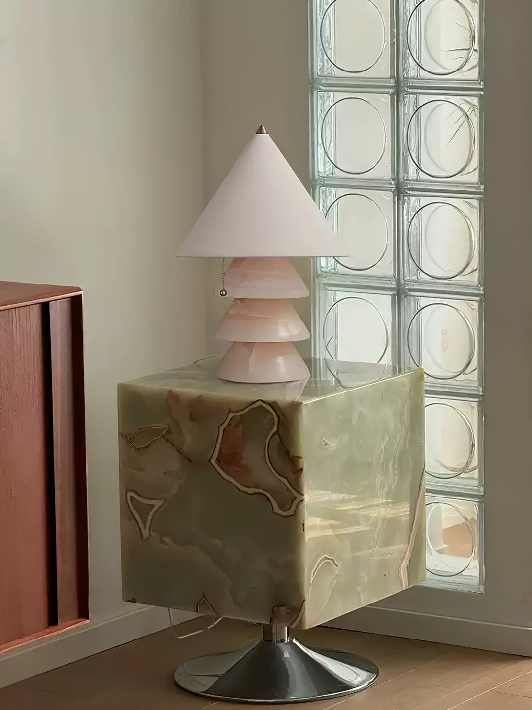 Pyralis Onyx Table Lamp - Vakkerlight