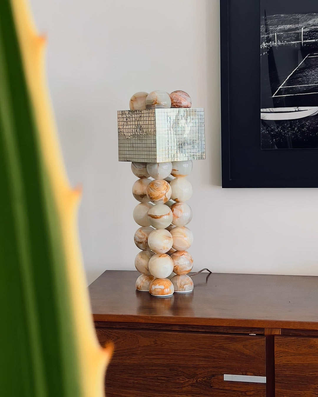 Quava Jade Table Lamp - Vakkerlight