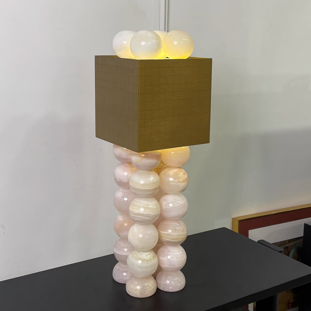 Quava Jade Table Lamp - Vakkerlight