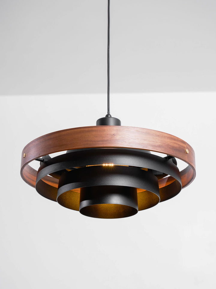 Elric Pendant Light