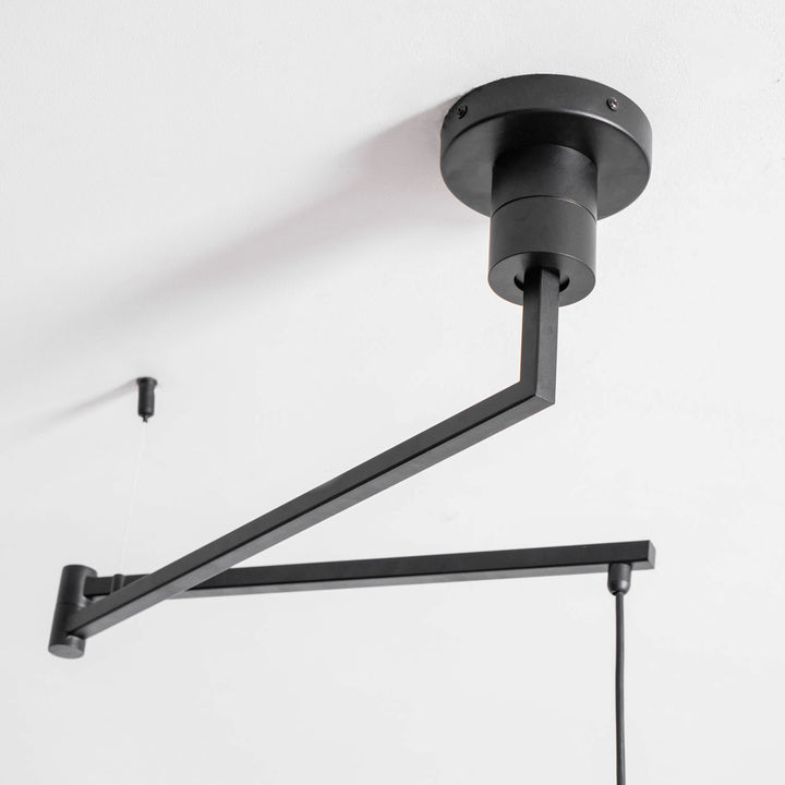 Elric Pendant Light