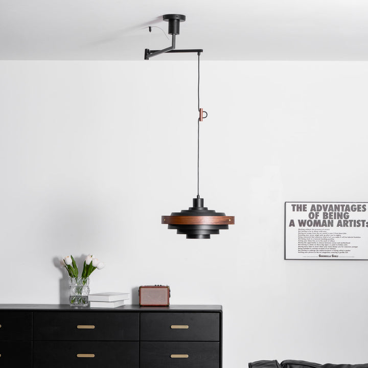 Elric Pendant Light