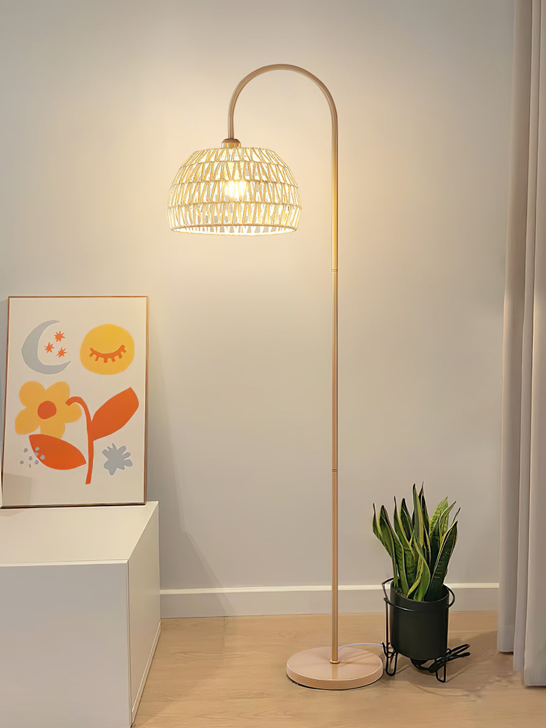 Rattan Arch Floor Lamp