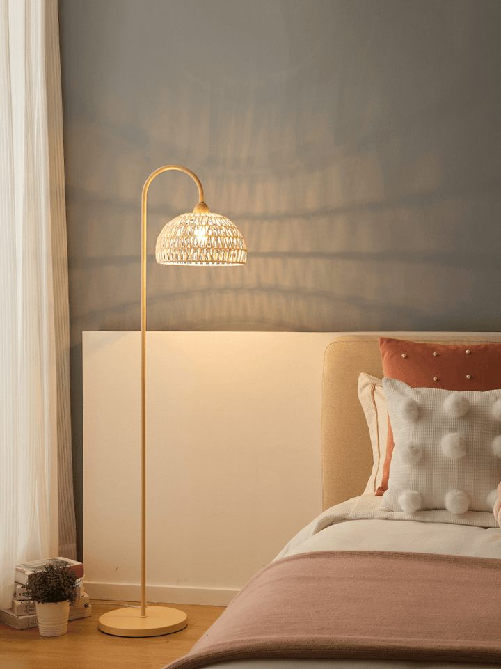 Rattan Arch Floor Lamp - Vakkerlight