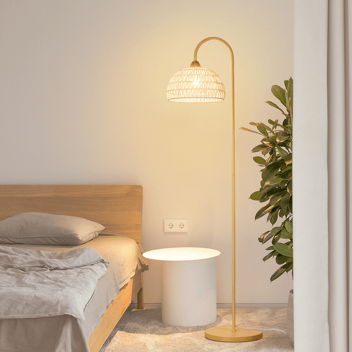 Rattan Arch Floor Lamp - Vakkerlight