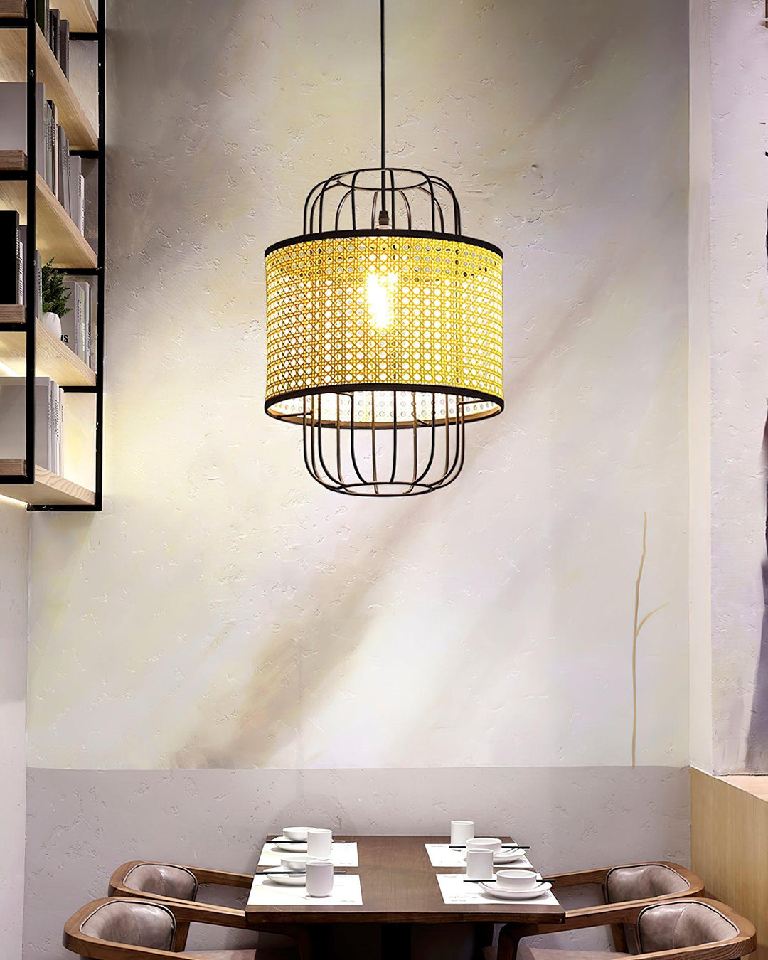 Rattan Aru Pendant Lamp - Vakkerlight