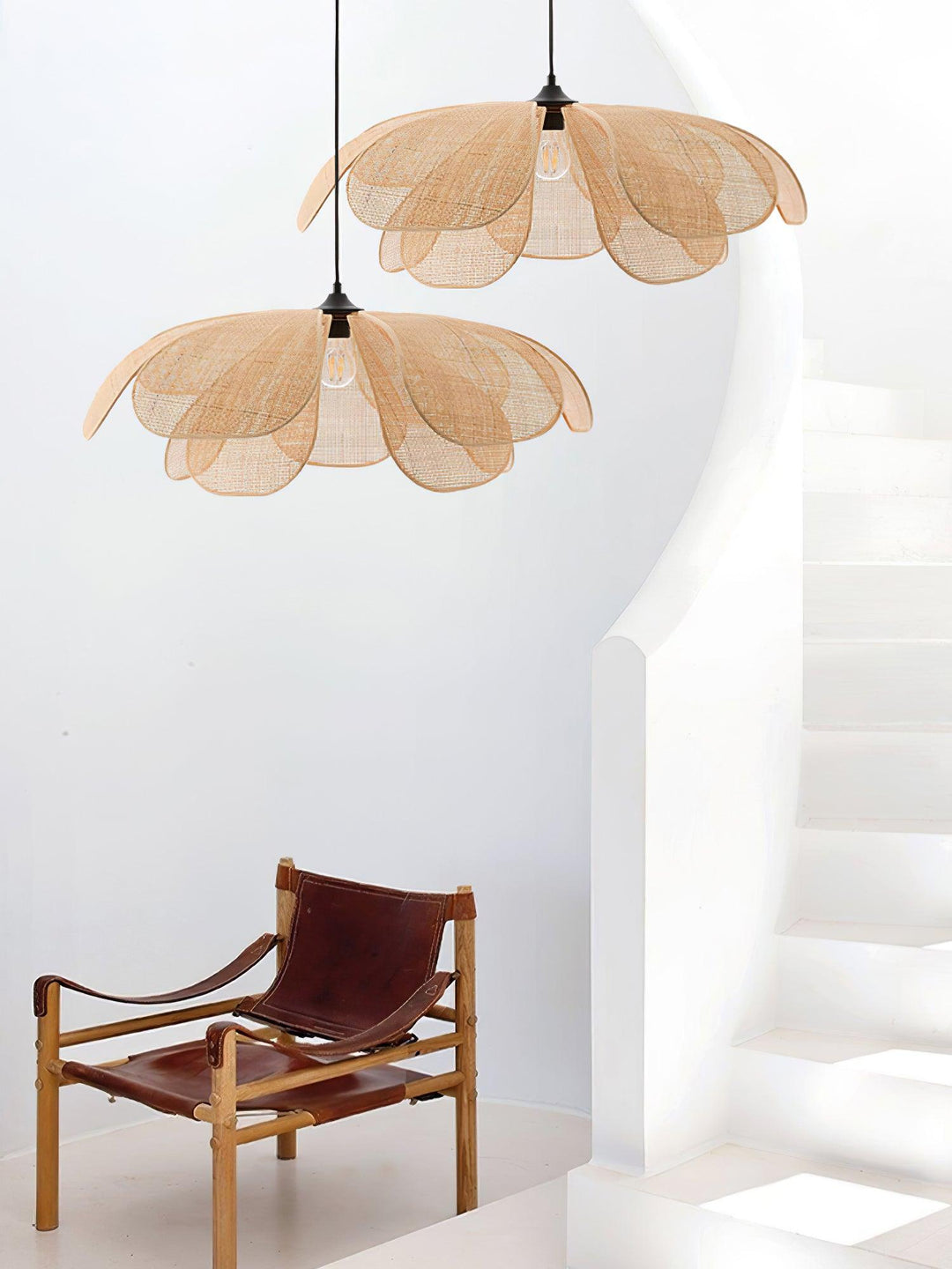 Rattan Petal Pendant Lamp - Vakkerlight